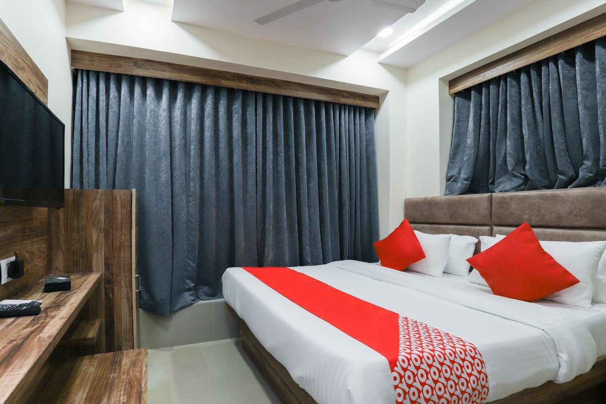 Hotel O Dream Stay Sarkhej 외부 사진